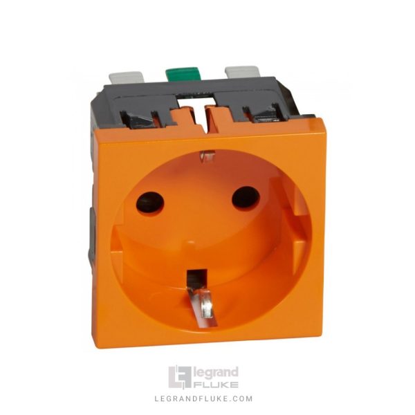 پریز برق نارنجی لگراند | راهکار برق اضطراری و UPS برای شبکه و دیتاسنتر